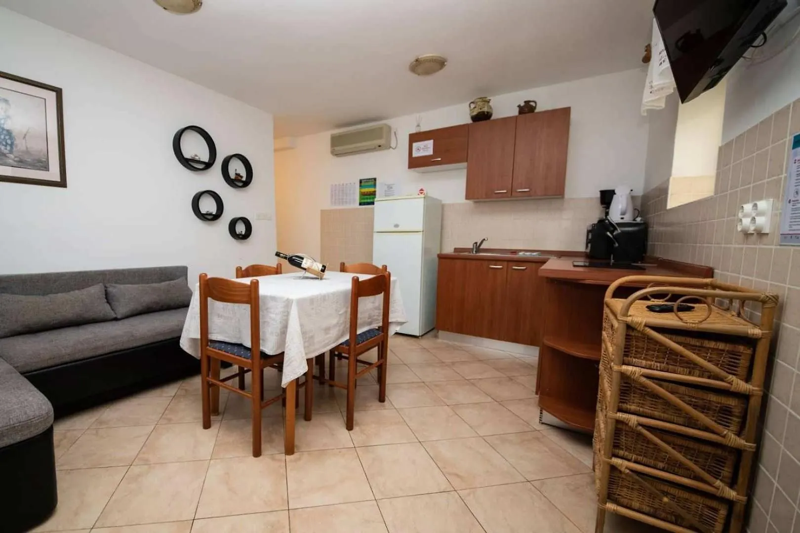 Family Friendly Apartments With A Swimming Pool Njivice, Krk - 21862 0*, Njivice Croatia