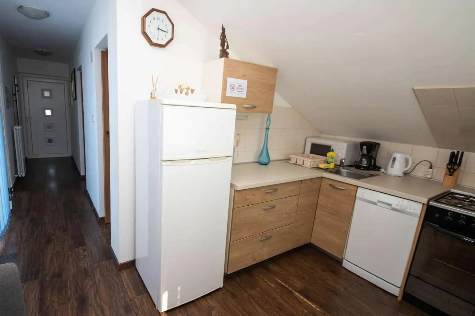 Family Friendly Apartments With A Swimming Pool Njivice, Krk - 21862  Njivice