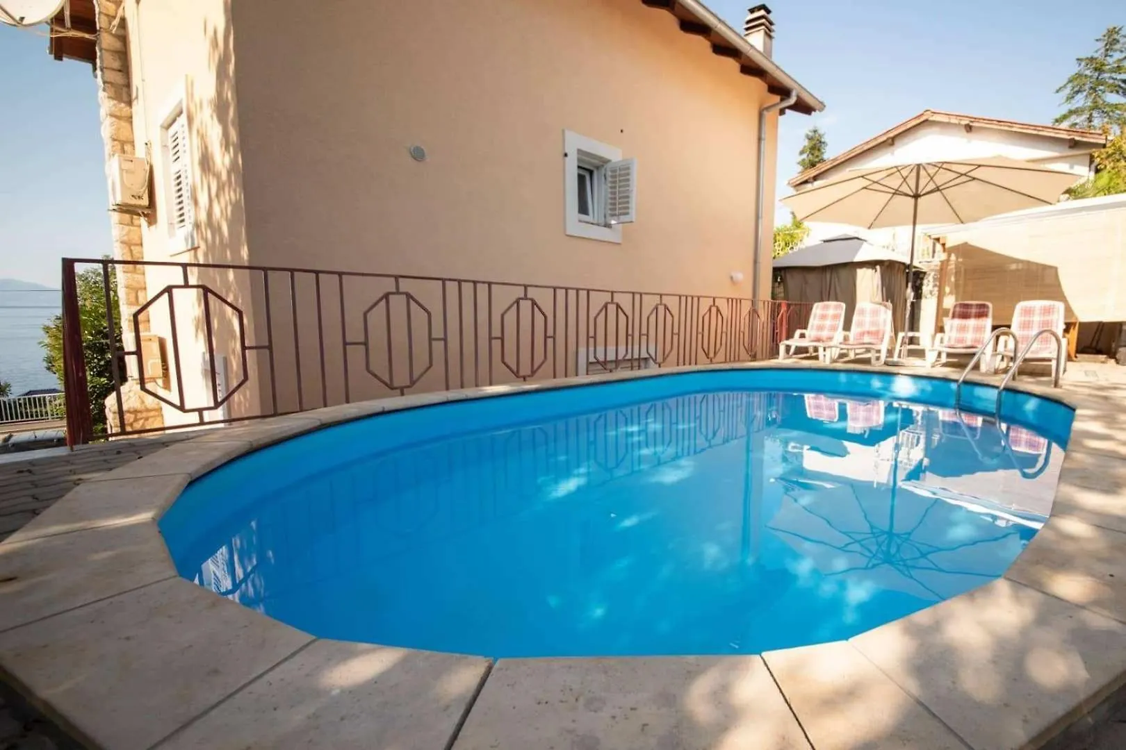 Family Friendly Apartments With A Swimming Pool Njivice, Krk - 21862 0*, Njivice